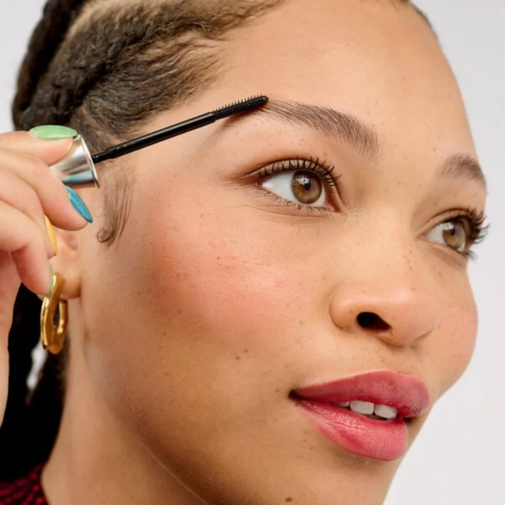 Benefit 24-Hour Brow Setter 24-Hour Invisible Shaping & Setting Gel For Brows - Picture 2 of 7